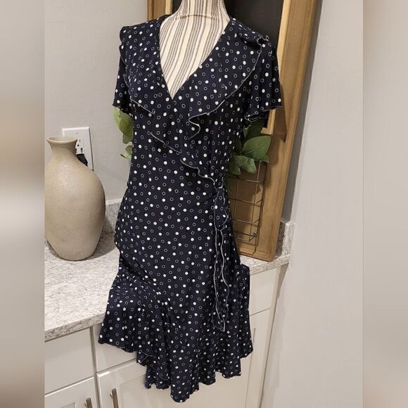 ChapsāprintāV-necklineāwrapādressāsizeāLarge - Picture 10 of 14